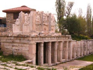 Sebasteion Anıtı 28
